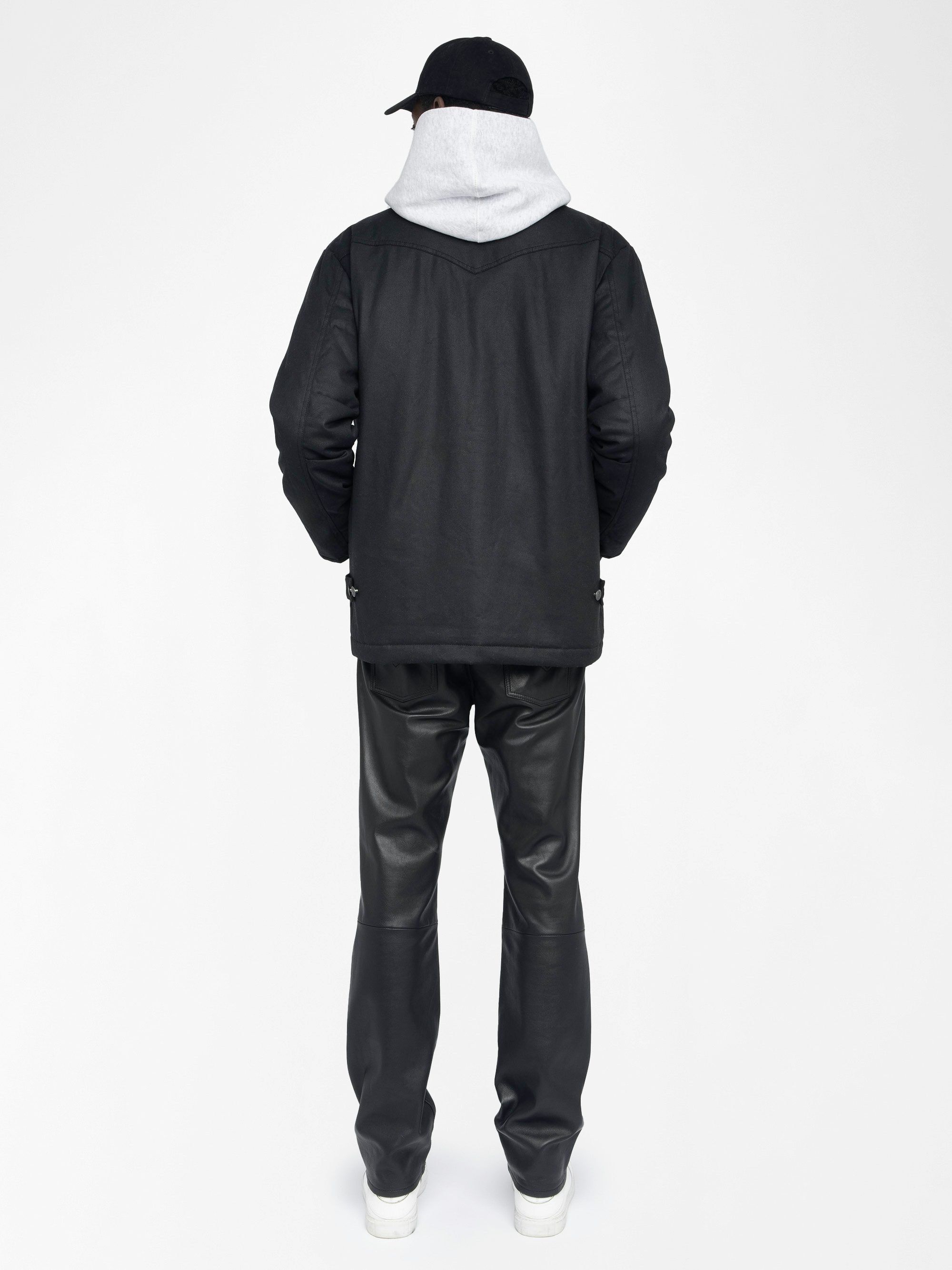 Boye Jacket - Western-style jacket with button fastening, patch pockets and wing embroidery on the back.